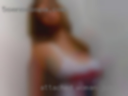 Attached couples in Texas woman just looking to have fun.